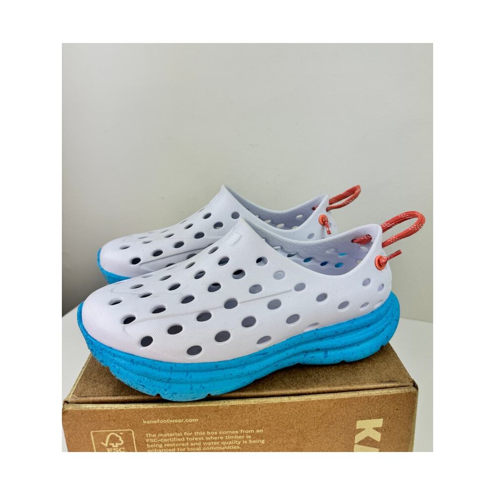 Kane Footwear Revive Recovery Shoes White Blue Lightweight Comfortable Kids 2